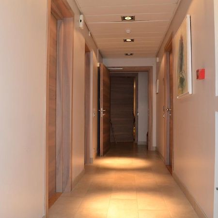 אנטיב Mandara Hotel מראה חיצוני תמונה