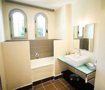 אנטיב Mandara Hotel מראה חיצוני תמונה